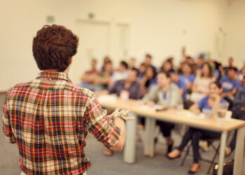 7 Reasons For Startups To Maximize Early Visibility