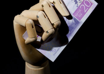 How to Find Out What You are Actually Spending on Customer Acquisition