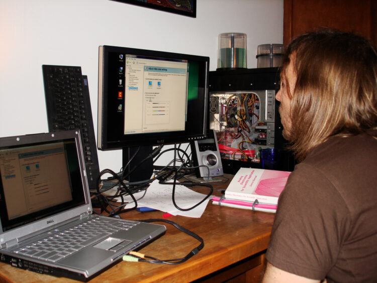 Understanding Network Effects