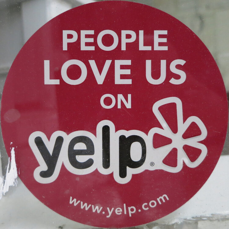 How to Deal with Negative Reviews on Social Media