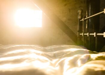 Want To Get Ahead? Make Waking Up at 4AM the First Item on Your To-Do List