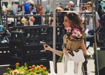 7 Strategies For Brand Leadership Through Influencers